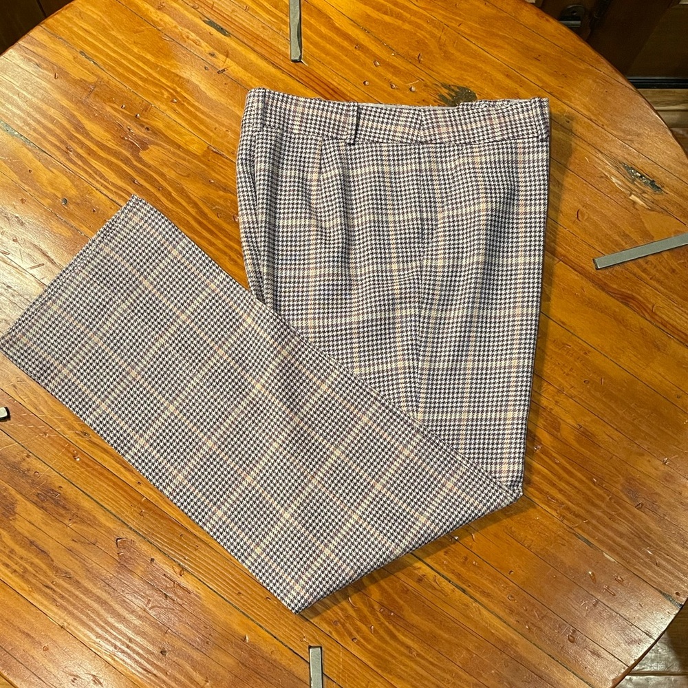 GIORGIO ARMANI 2021 Collection Houndstooth Mid-Rise Pant, Size 12